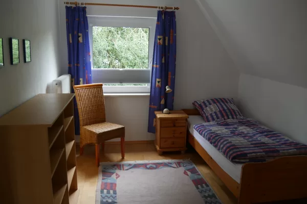Schlafzimmer 2